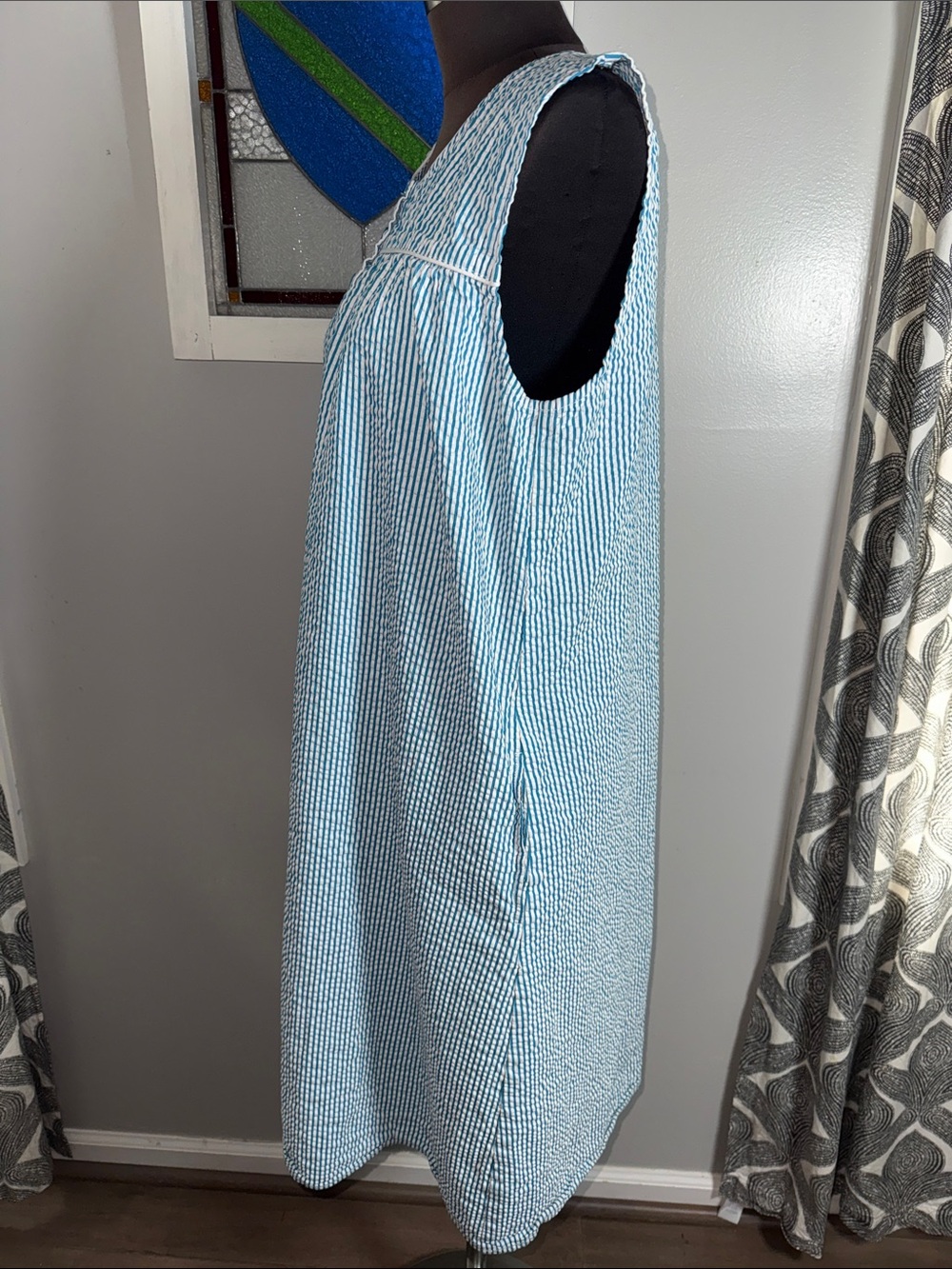 The Vermont Country Store Teal/ White Seersucker Sleeveless Nightgown – Large - Picture 5 of 9